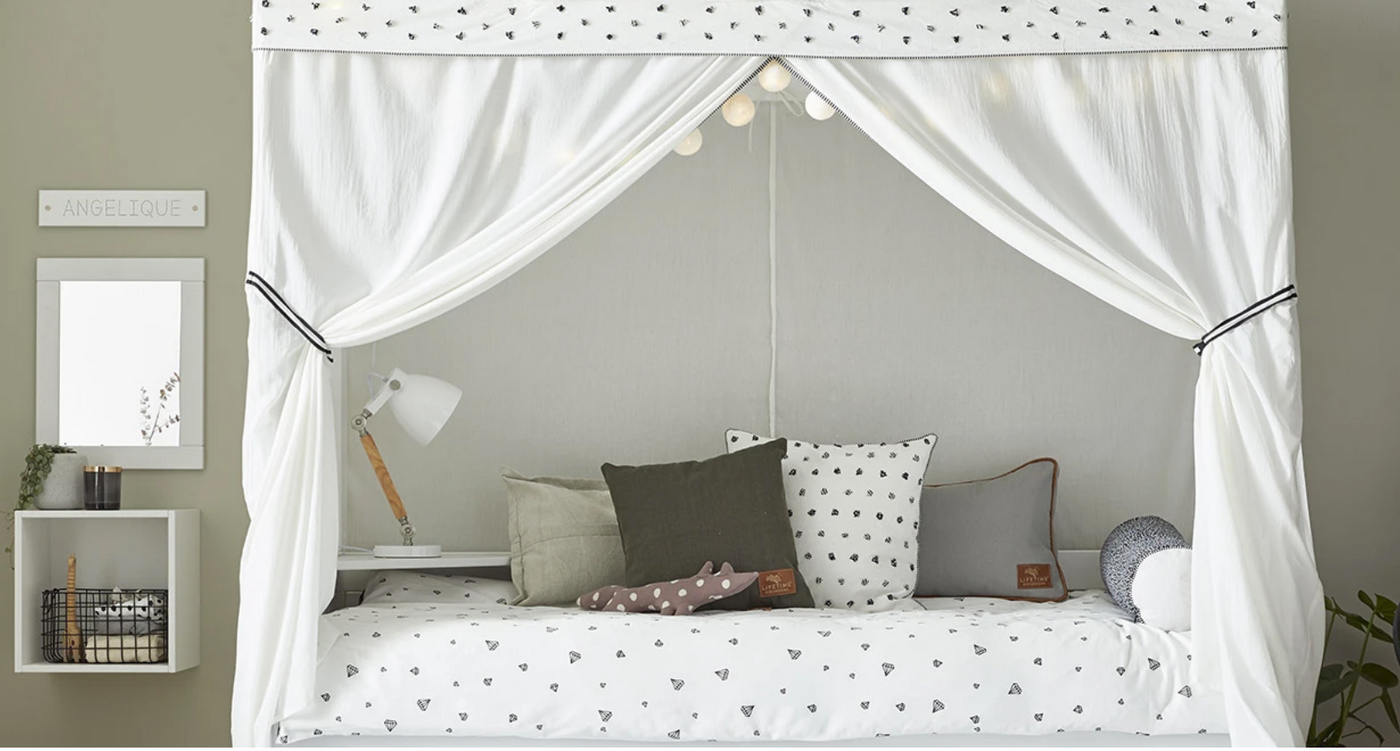 FAIRY DUST FOUR-POSTER BED/STANDARD SLATS WHITE